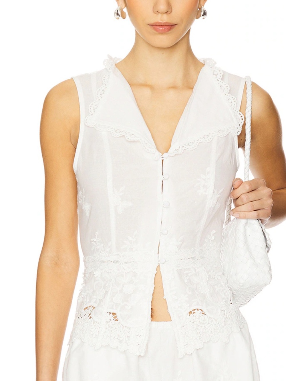 WeWoreWhat White Eyelet Lace Button Front Sleeveless Top